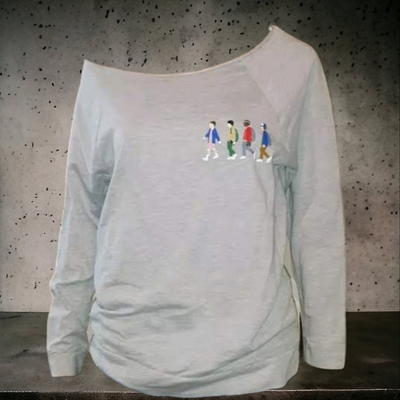 Netflix MD Stranger Things Gray Off-the-Shoulder Sweater - Picture 2 of 11